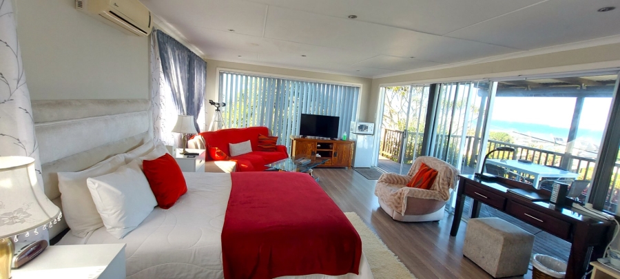 7 Bedroom Property for Sale in Gonubie Eastern Cape